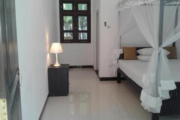 پانسیون Apna Homestay Apartments