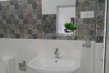 پانسیون Apna Homestay Apartments