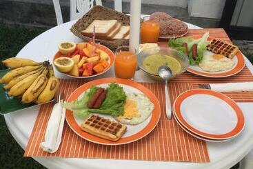 پانسیون Apna Homestay Apartments