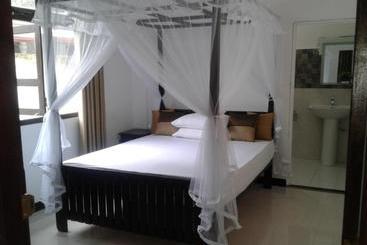 پانسیون Apna Homestay Apartments