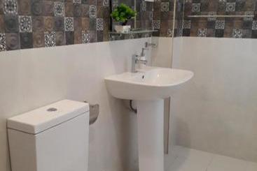 پانسیون Apna Homestay Apartments