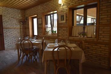 膳宿费 Guest House Zlateya