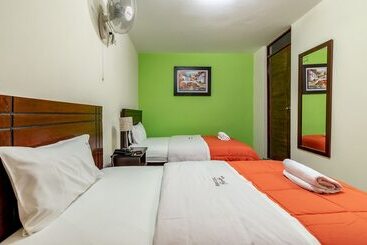 پانسیون Hostal Florida