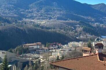 پانسیون Panorama Guest House