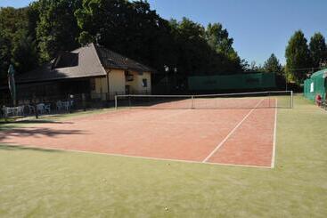 پانسیون Penzion Tcv Pardubice