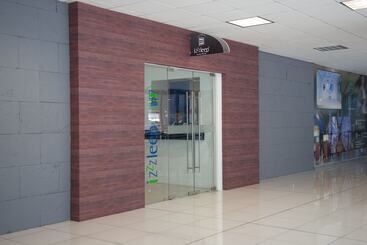 هتل کپسول Izzzleep Aeropuerto Terminal 1