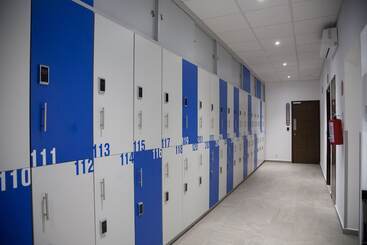 هتل کپسول Izzzleep Aeropuerto Terminal 1