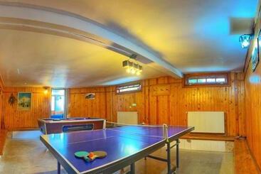 پانسیون Amandra Chalet