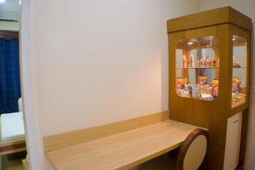 هتل Hostal