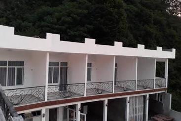 پانسیون Goga Guest House