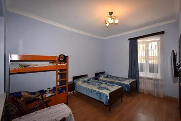 پانسیون Guest House Arsan
