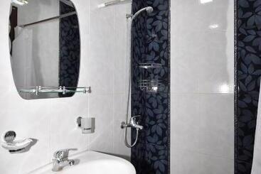 پانسیون Guest House Arsan