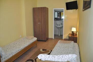 پانسیون Guest House Best Food
