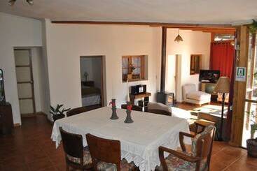 پانسیون Hostal De Antano