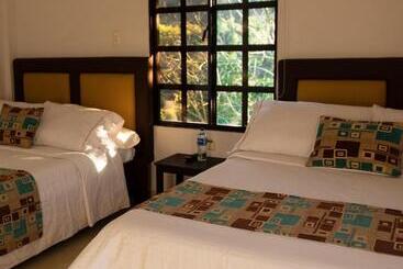 پانسیون Campestre El Triunfo