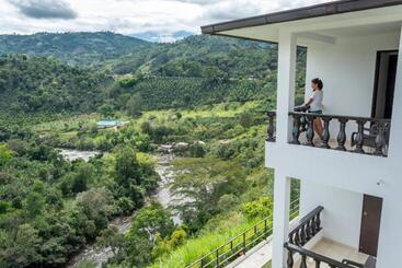 پانسیون Campestre El Triunfo