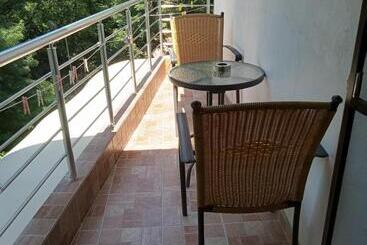 پانسیون Villa Pita