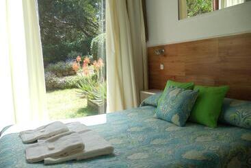 هاستل Dandy Suites