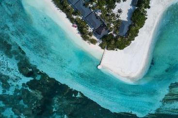 Pearl Sands Of Maldives - Huraa