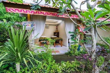 پانسیون Grand Sea View Lembongan
