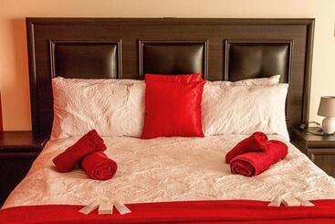 پانسیون Stay Cleverly Self Catering Apartments