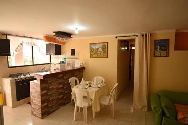 هاستل Marcia`s Place