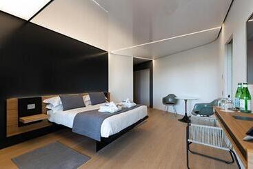 هتل San Barbato Resort Spa & Golf