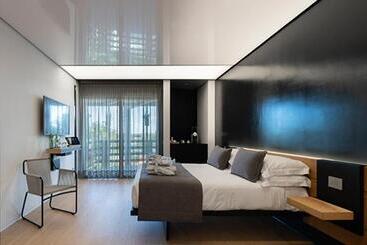 هتل San Barbato Resort Spa & Golf