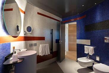 هتل San Barbato Resort Spa & Golf