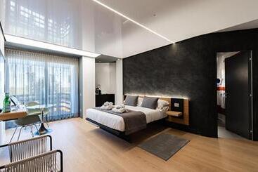 هتل San Barbato Resort Spa & Golf
