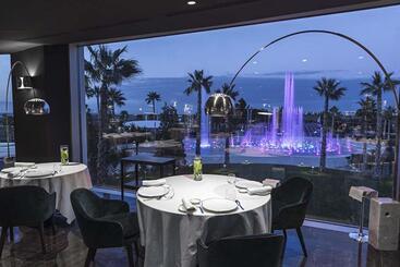 هتل San Barbato Resort Spa & Golf