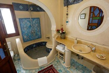 膳宿费 Riad Cherifa