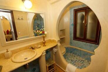 膳宿费 Riad Cherifa