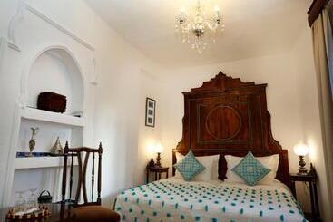 膳宿费 Riad Cherifa