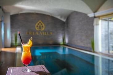 هتل Erla Villa