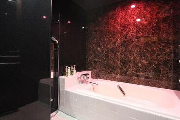 هتل Restay Sun City