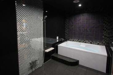 هتل Restay Sun City