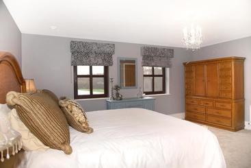 پانسیون Anam Cara Luxury Guesthouse