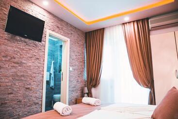 پانسیون Guest House S Lux