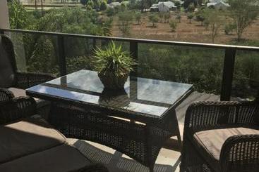 پانسیون Oewerpalms View