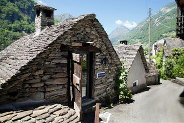 پانسیون Rustici Della Verzasca Ferien Wohnungen