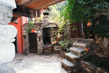 پانسیون Rustici Della Verzasca Ferien Wohnungen