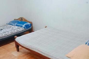 پانسیون Xavier Guest House