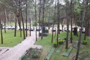 Altos Medanos Cabañas & Club De Bosque