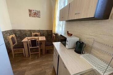 پانسیون Guest House Dobrudzha