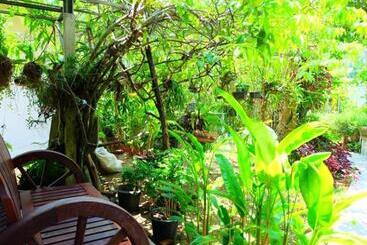 پانسیون Rommai Rimnaam Resort