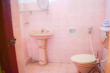 پانسیون Shammie Guest House