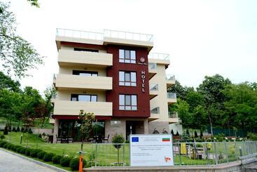 膳宿费 Victoriya's House