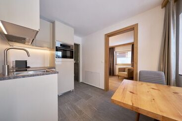 Aparthotel Grischuna