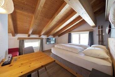 Aparthotel Grischuna